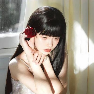山有木兮木有心